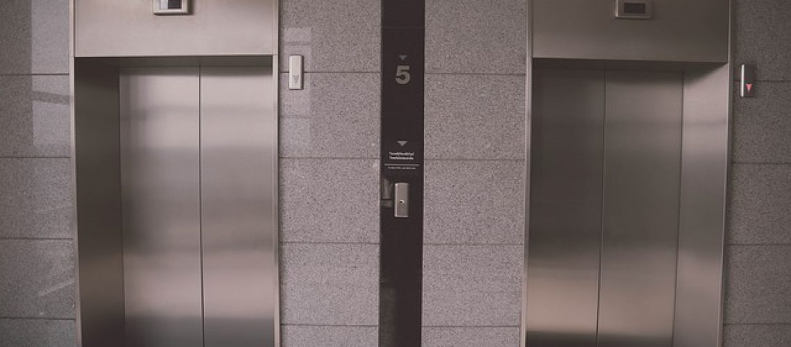 elevator-939515_640